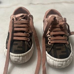 Toddler Girl Fendi Sneakers